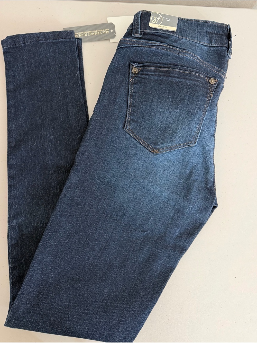 NWT Wit & Wisdom Women's Skinny Jeans - Jegging

Size 0 - Picture 2 of 2